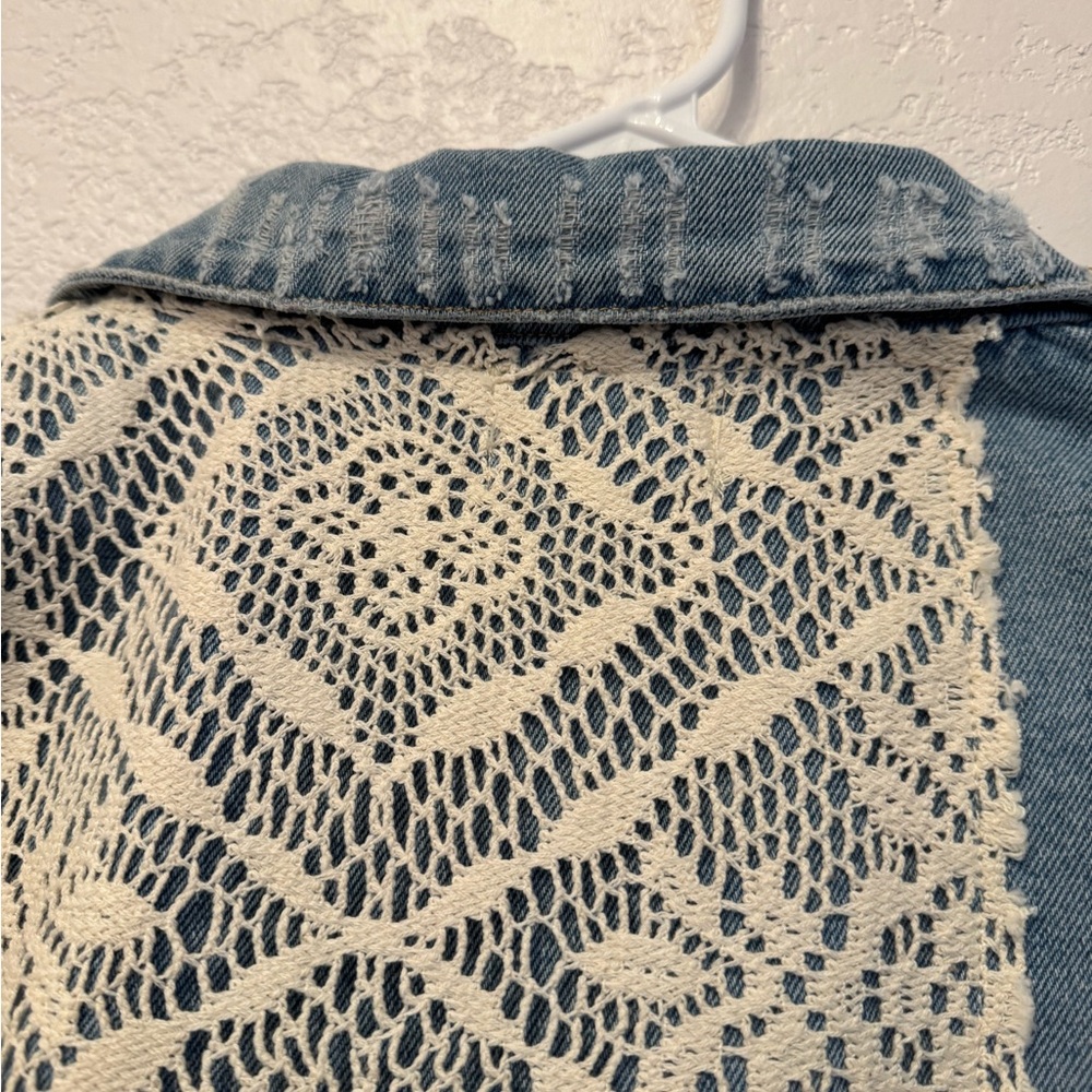 Oli & Hali Blue Jean Jacket with Unique Pattern and Frayed Hem - Picture 9 of 16